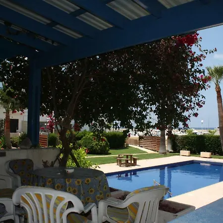 아파트 Convenient Family Studio With Pool By The Seaside *