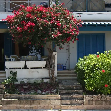 Convenient Family Studio With Pool By The Seaside Appartement *